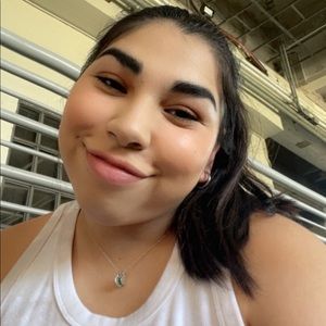 Meet your Posher, Geneva